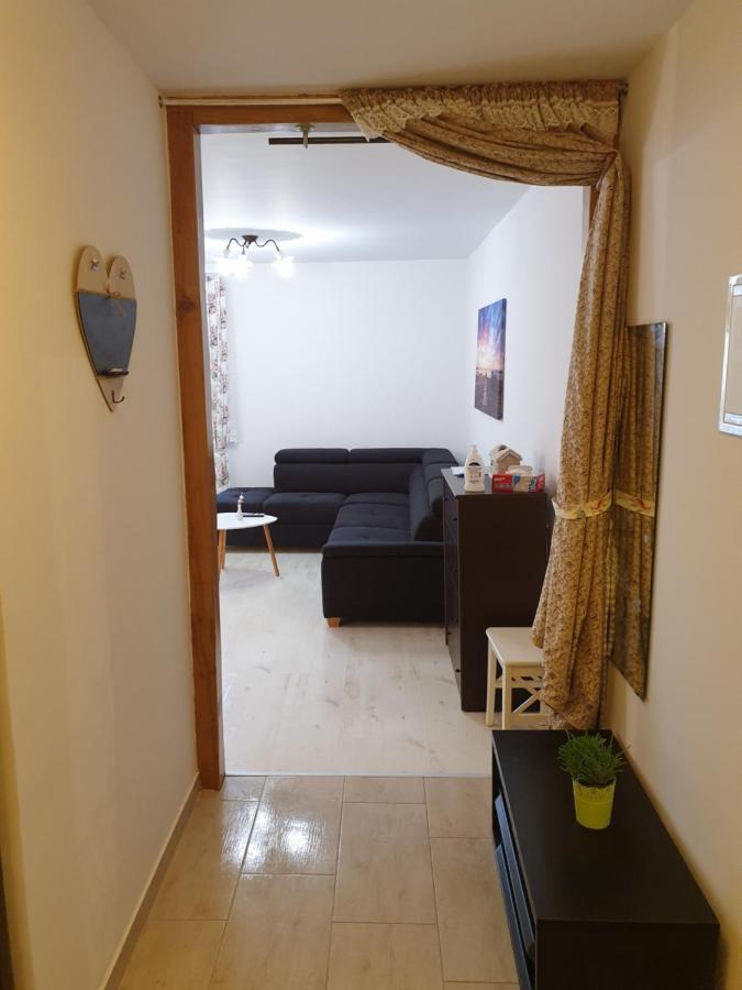 Apartment Old Town Умаг Екстер'єр фото